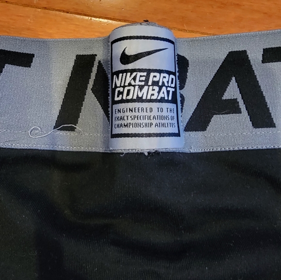 Mens Nike Procombat dri-fit leggings - Picture 5 of 5